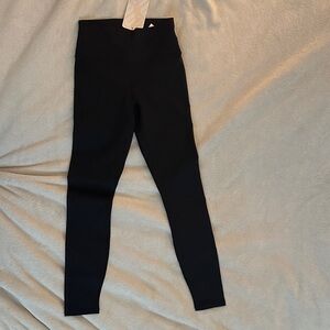 Fabletics High Waisted Powerhold Leggings - Black